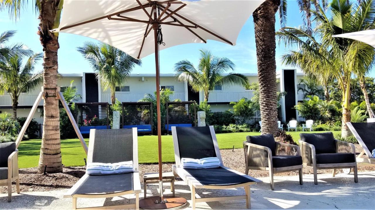 Bali Hai Beachfront Resort And Spa Holmes Beach Eksteriør bilde