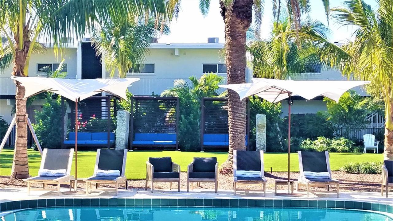 Bali Hai Beachfront Resort And Spa Holmes Beach Eksteriør bilde